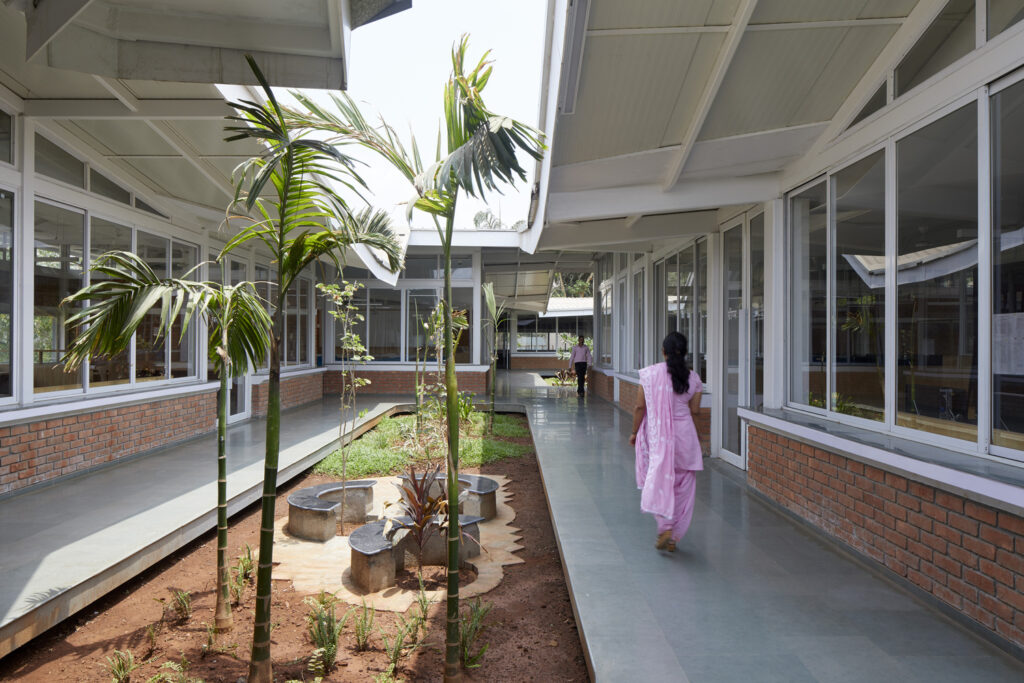 KJSomaiyaCollegeforInformationTechnology 1 KJ Somaiya College For Information Technology