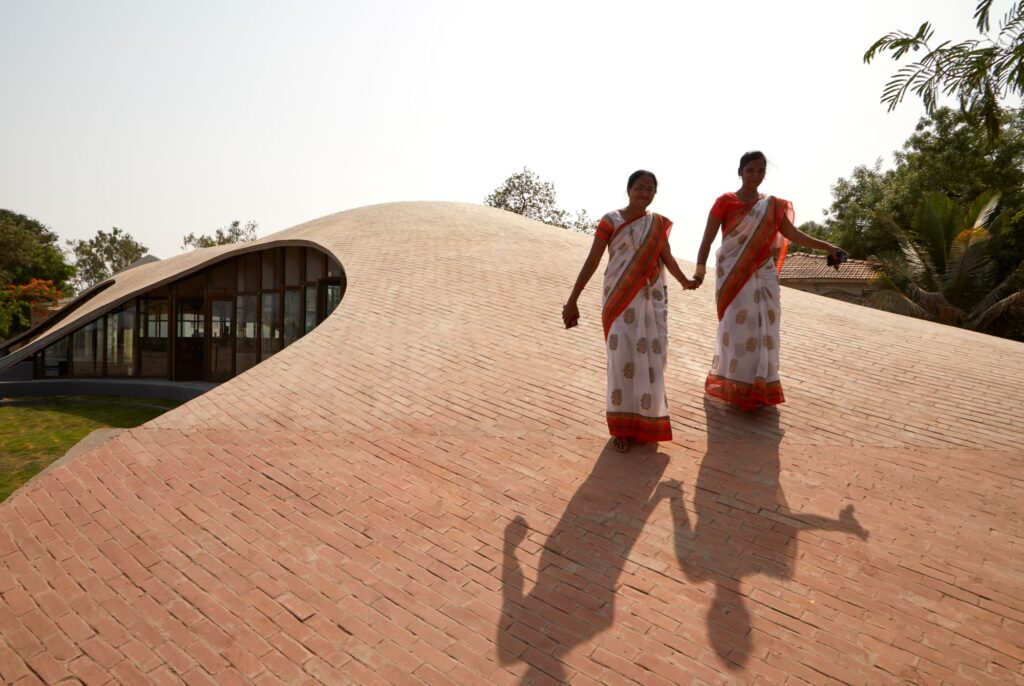 MayaSomaiyaLibrary 1 Maya Somaiya Library